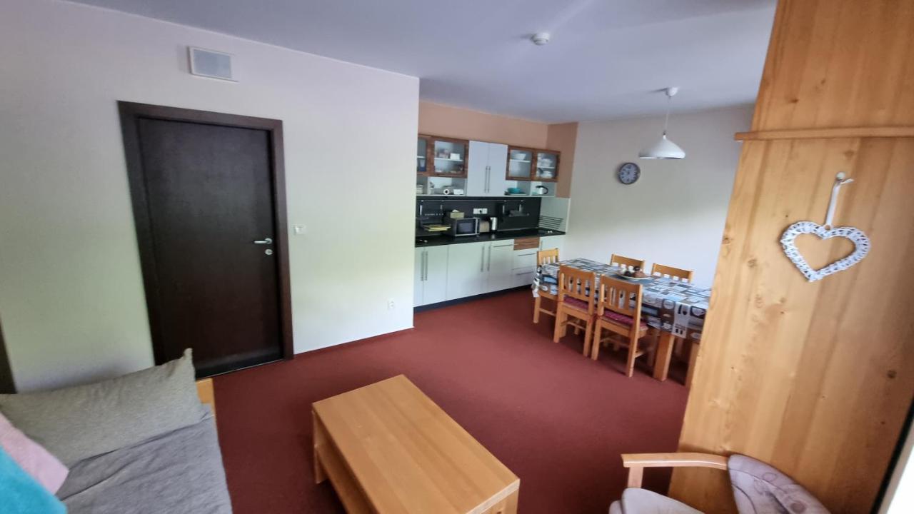 Apartman Mariana Vysoké Tatry エクステリア 写真